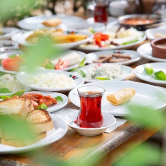 Arnavutkoy Nokta Tesisleri Kuyu Kebabi Acik Bufe Kahvalti